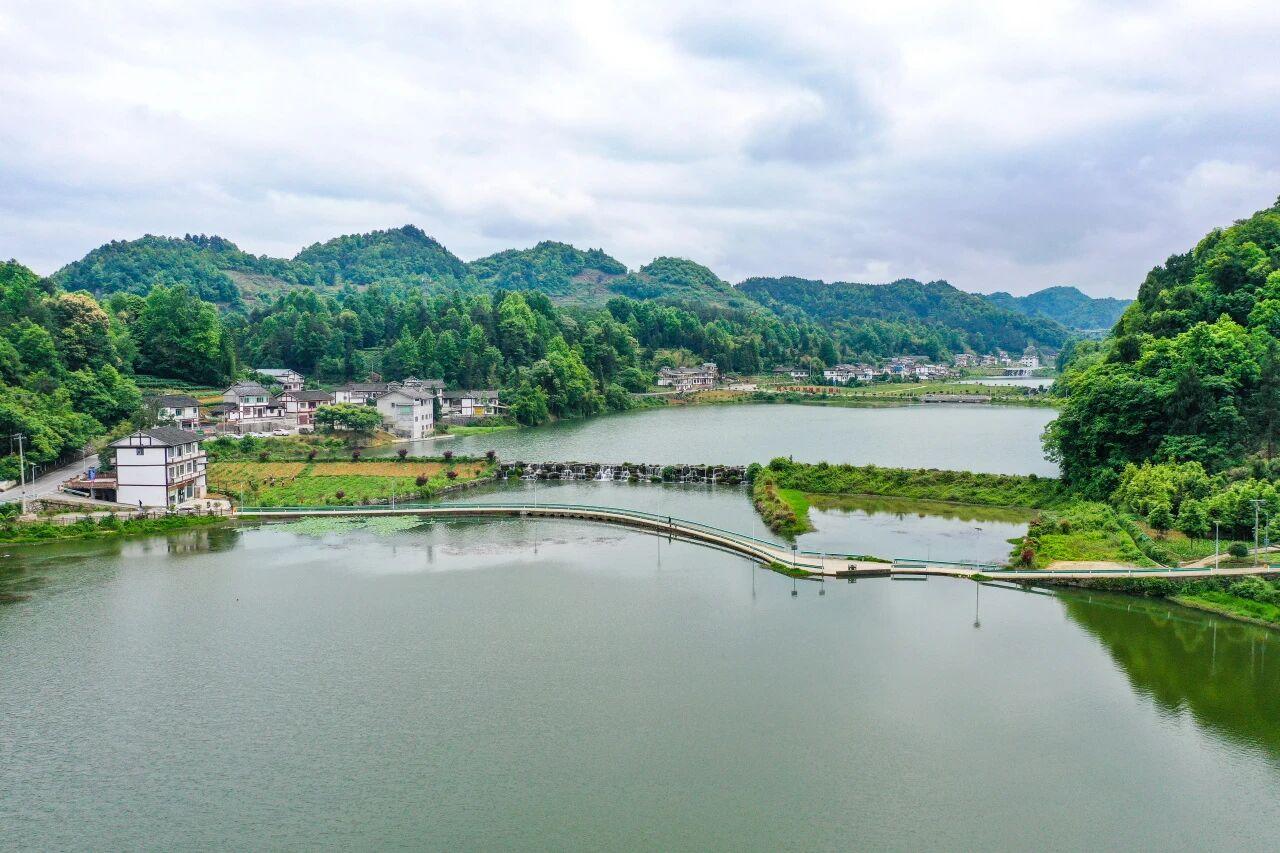 貴州省遵義市湄潭縣大溪溝生態(tài)清潔型小流域治理成效。潘希來(lái) 攝.jpg